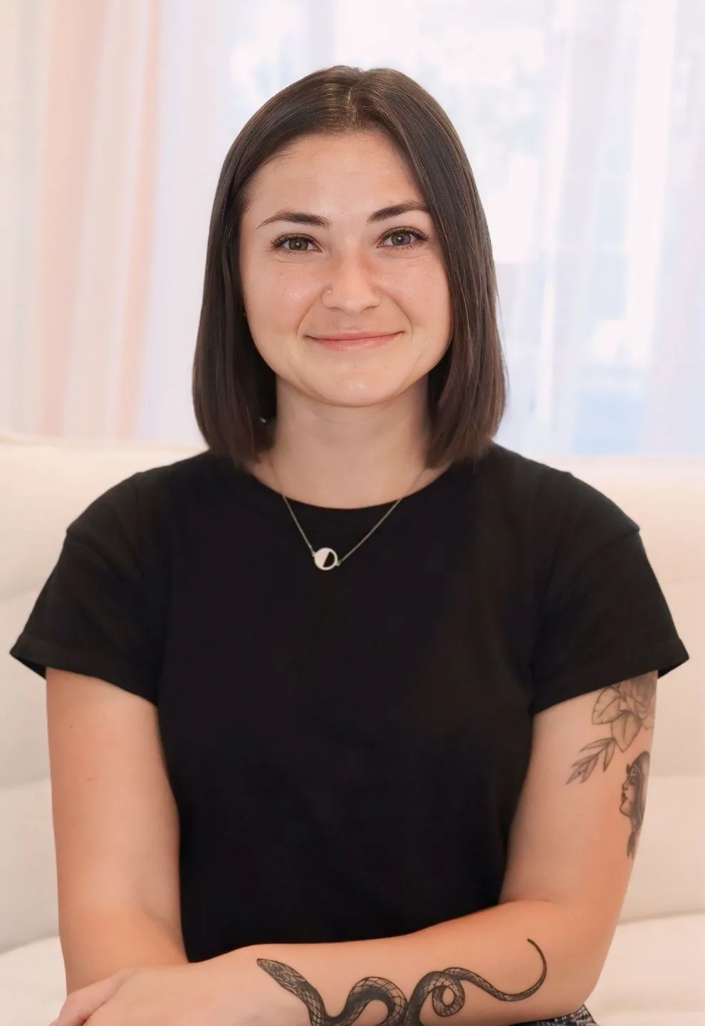 Headshot of Maggie Scotto, somatic practitioner at Exist Centers.
